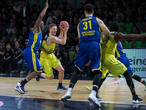 在比赛中展 在比赛中展